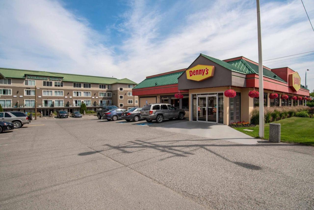 Sandman Inn Камлупс Экстерьер фото